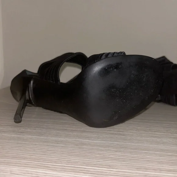 Giuseppe Zanotti - Satin Bow Black Sandals - 35 - Picture 8 of 11